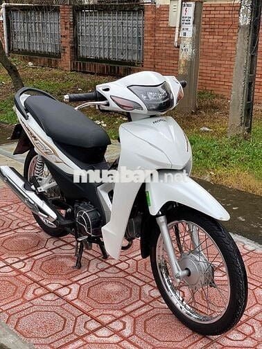 CẦN BÁN XE WAVE @110 MÀU TRẮNG NHƯ HÌNH