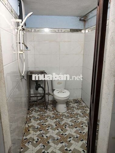 Phòng trọ 27m2 đường Hoàng Thúc Trâm