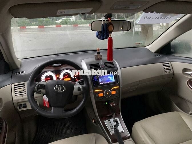 Toyota Corolla Altis 2011 2.0V - 118000 km