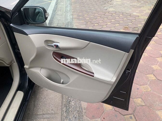 Toyota Corolla Altis 2011 2.0V - 118000 km