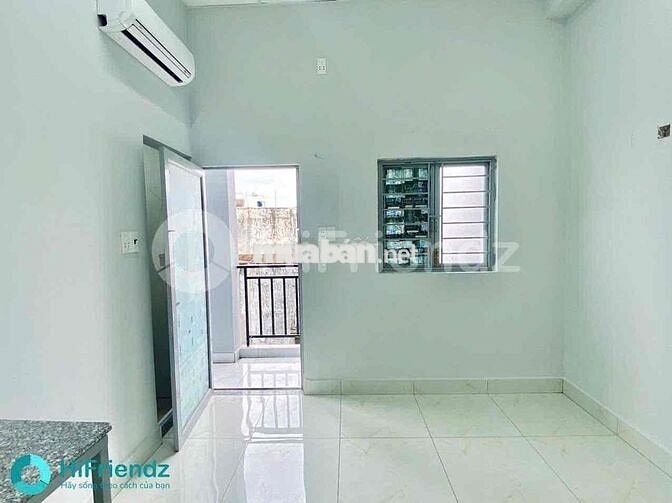 Cho thuê phòng trọ mới có thang máy ngay cầu nguyễn tri phương q10