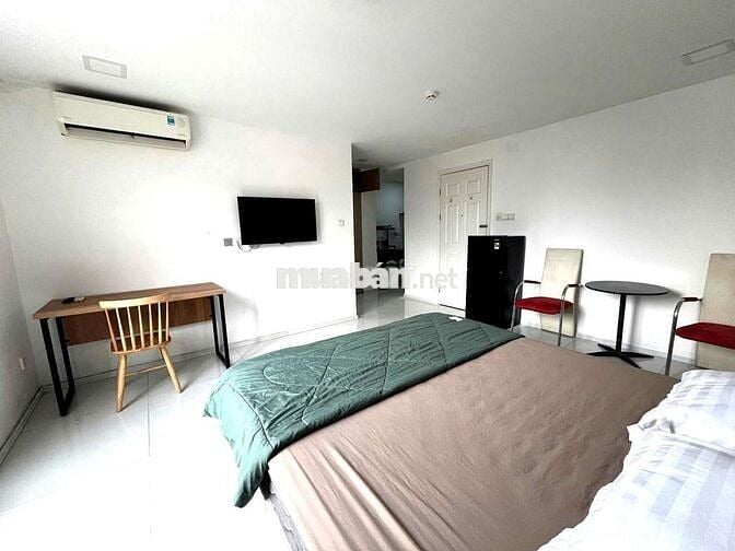 Studio ban công trong khu đô thị Phú Mỹ Hưng, quận 7 - Full nội thất