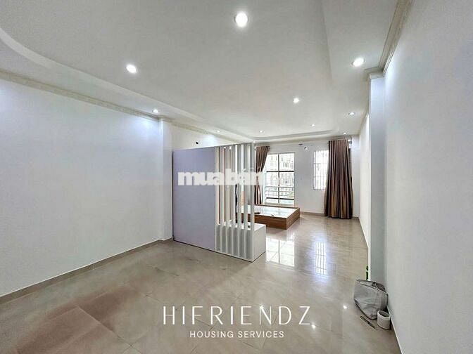 Căn hộ 1 phòng ngủ ban công siêu rộng máy giặt riênggần RMIT TDTU UFM