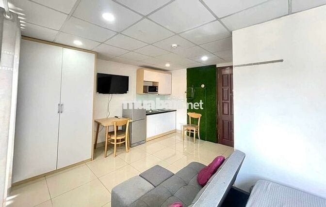 Studio ban công trong khu đô thị Phú Mỹ Hưng, quận 7 - Full nội thất