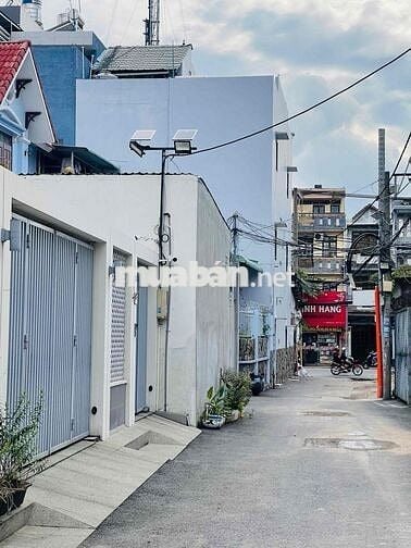 HIẾM ,ĐẸP ,VIP CỦA BÌNH THỌ GẦN METRO - 110M2 NGANG 5.8 NỞ HẬU -HẺM 5M