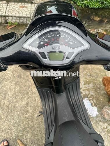 Bán vespa 125 iget abs máy móc nguyên zin