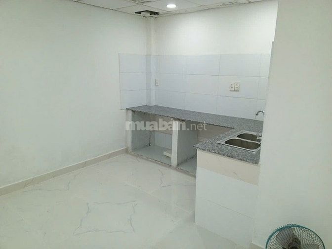 SIÊU HÓT...! Bán nhà  hẻm xe hơi đường Võ Văn Hát, P.Long Trường