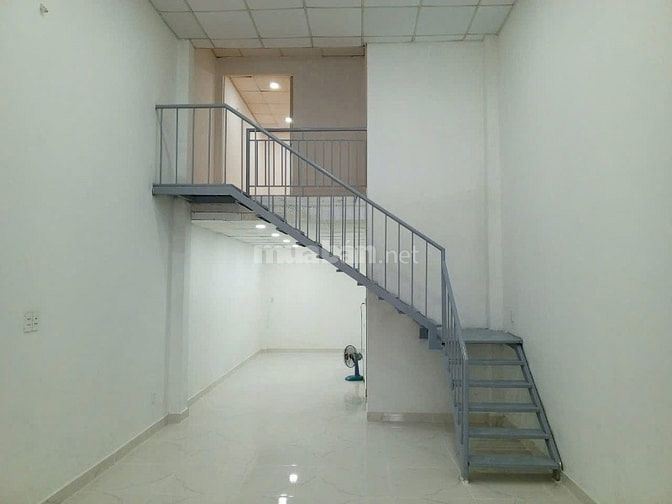 SIÊU HÓT...! Bán nhà  hẻm xe hơi đường Võ Văn Hát, P.Long Trường