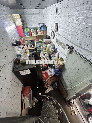 Nhà Mặt Tiền Lô Góc Kinh Doanh , 15m có lề , Trung tâm Q6 , Hậu Giang