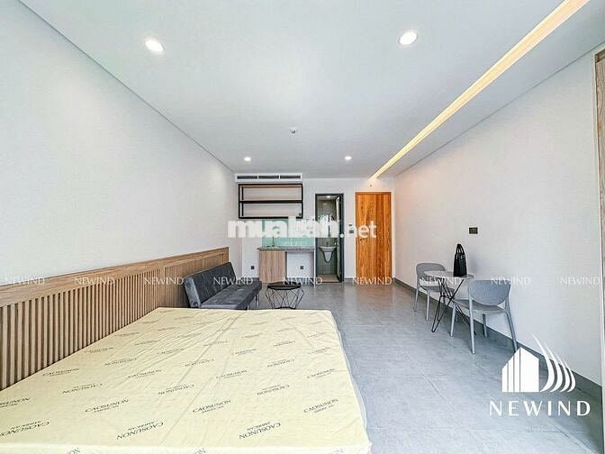 Căn hộ dịch vụ studio full nt cửa sổ trời siêu rộng gần trung tâm