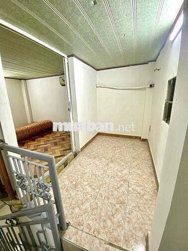 Cho thuê nhà gần trạm Y tế trường Thọ,/đs 8,p.Trường Thọ 9,5tr TL