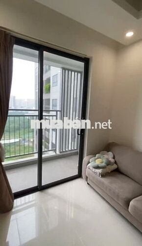 1PN1WC - Giá 8,5 triệu/tháng - Tầng 12 nội thất cơ bản - Q7 Riverside