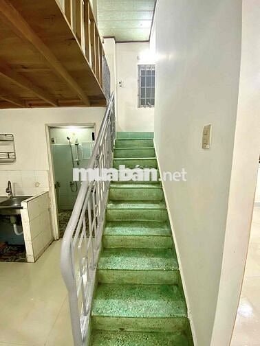 Cho thuê nhà gần trạm Y tế trường Thọ,/đs 8,p.Trường Thọ 9,5tr TL