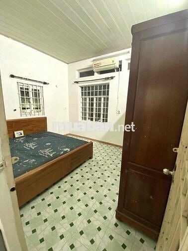 Cho thuê nhà gần trạm Y tế trường Thọ,/đs 8,p.Trường Thọ 9,5tr TL