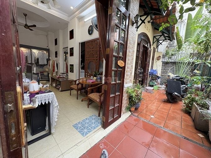 Cần bán biệt thự đường Đặng Dung Q.1 - 7,8m x 8,5m giá 18,6 tỷ