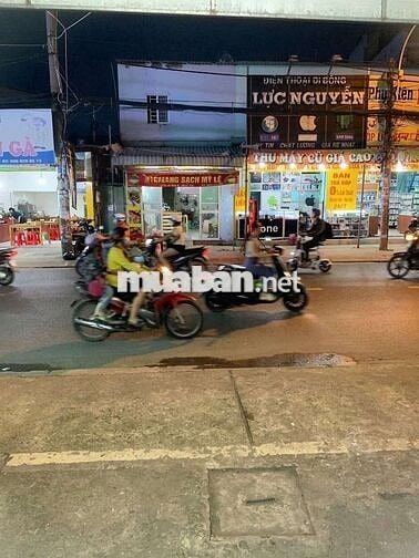 MẶT TIỀN TÊN LỬA 4-16M GÁC LỬNG GIÁ 13TRIỆU