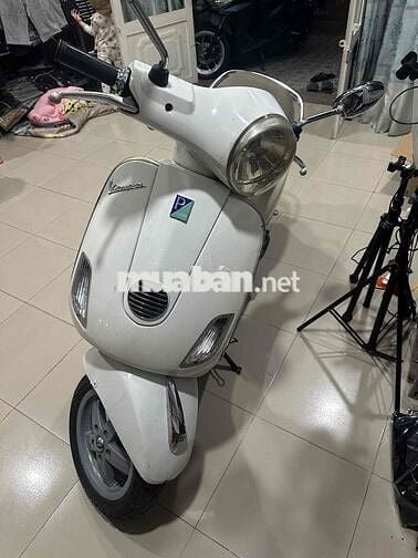 Dư xe bán vespa biển sg