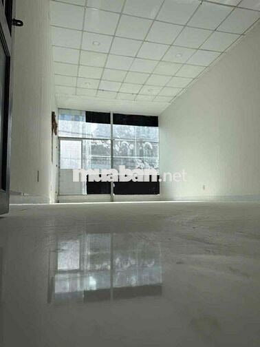 MẶT TIỀN KINH DOANH ĐA NGÀNH NGAY LÊ VĂN CHÍ