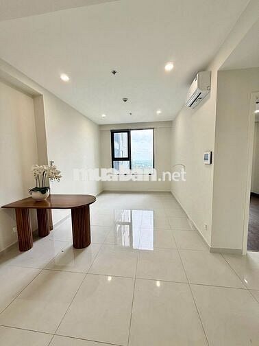 Cho thuê căn hộ The Emerald Golf view 1pn 1wc view Sân Golf T11/2025