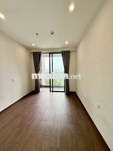 Cho thuê căn hộ The Emerald Golf view 1pn 1wc view Sân Golf T11/2025