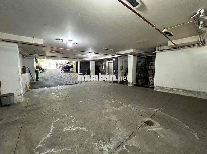 TOÀ NHÀ ĐẸP QUẬN 3 - 10x20 có 8 Tầng, sàn suốt nhà đẹp kinh doanh tự d