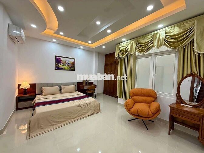 NHÀ PHỐ MỘT TRỤC NGUYỄN TƯ GIẢN – P12, GÒ VẤP
ĐƯỜNG THÔNG – DT KHỦNG