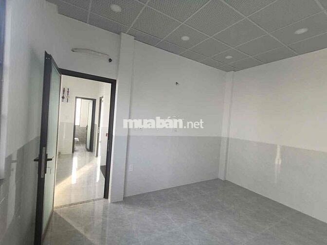 CÁCH ĐẠI HỌC SPKT VÀ HOÀNG DIỆU 2 1KM NHÀ MỚI XÂY 4PN 4WC Ở + VPCTY