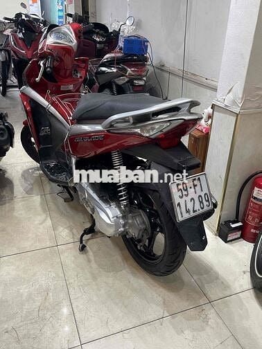 cần bán xe air blade xe chính chủ