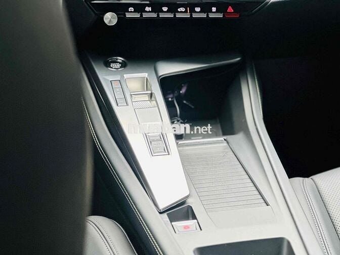 💯PEUGEOT 408GT TRẮNG 2023 SIÊU LƯỚT 7.600km