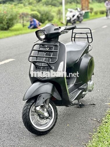 ✅✅Vespa 125cc. Đen Nhám Sposty Fux Baga Tuyệt Đẹp