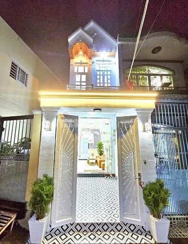 Bán nhà mặt hẻm, đường Dương Cát Lợi - thị trấn Nhà Bè - Liền Kề Q7 (c