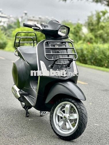 ✅✅Vespa 125cc. Đen Nhám Sposty Fux Baga Tuyệt Đẹp