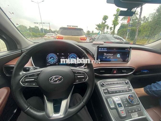 Santafe Premium 2022 , 2 cầu, máy dầu , odo 34.000