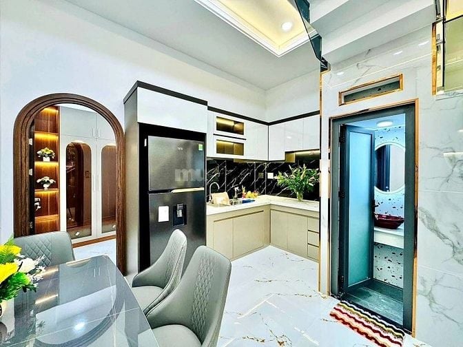 SOS! Bán nhà đẹp giá ngộp 2,98 tỷ - HXH 3/2, Phường 10, Quận 10