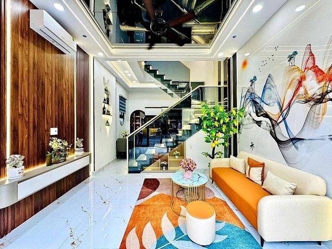 SOS! Bán nhà đẹp giá ngộp 2,98 tỷ - HXH 3/2, Phường 10, Quận 10