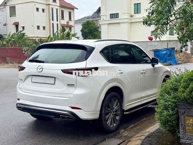 số điện thoại:  ***