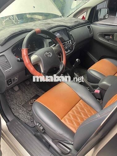 Gđ cần bán innova