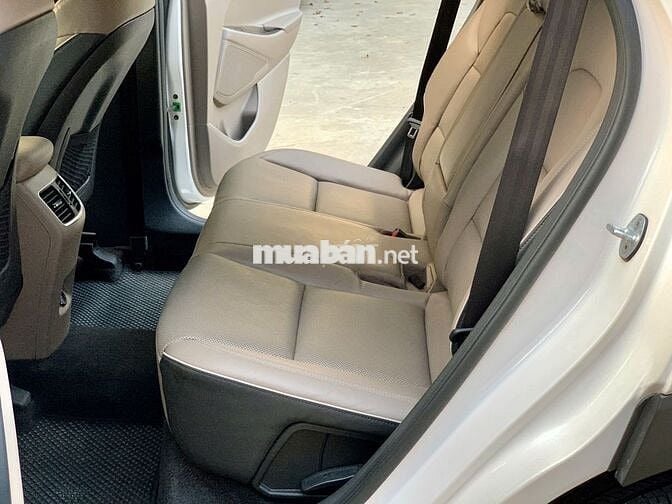 Tucson 2019 trắng 2.0 đặc biệt