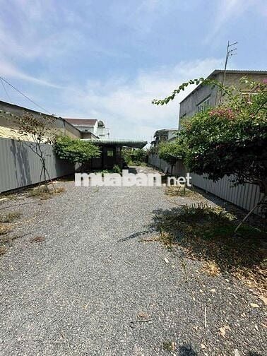 Bán đất đường thanh niên gần chợ cầu xáng, DT 8*40 có 295m thổ.