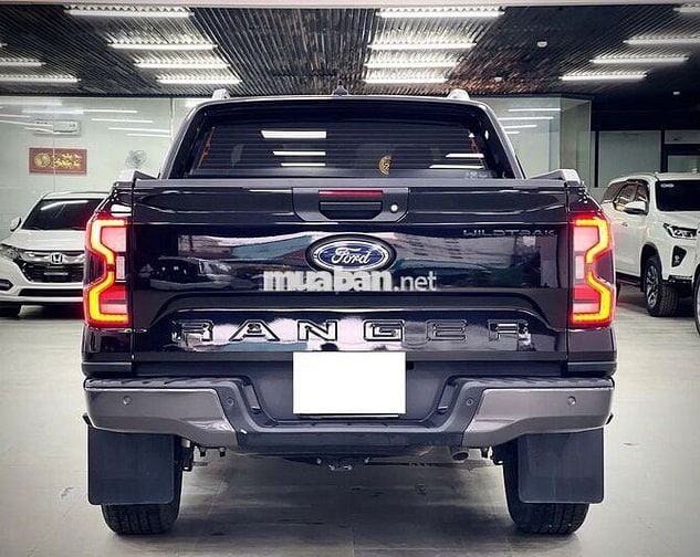FORD RANGER WILDTRAK 2024 SIÊU LƯỚT