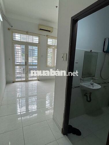 Cho Thuê Nhà Nguyên Căn Hẻm 174/33 Nguyễn Tư Giản, P12 Giá 12Tr