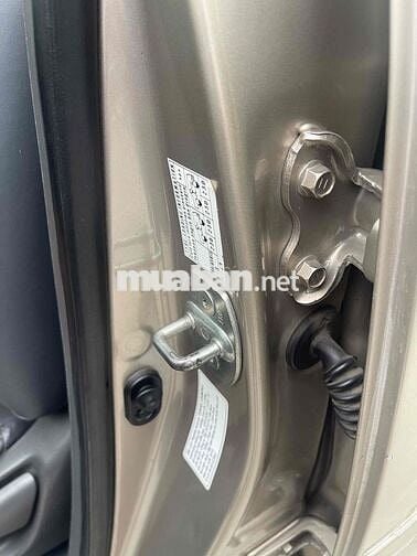 Gđ cần bán innova