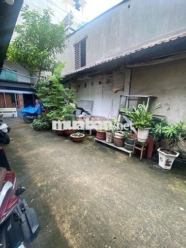 Phòng trọ riêng biệt giờ giấc tự do, có nội thất cơ bản trung mỹ tây