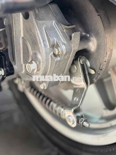 Nozza 110fi sơn máy zin 100% chạy 2v2 lốp còn zin