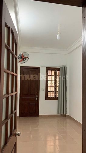 Cho thuê nhà nguyên căn tại ngõ 8 phố Thành Công, Giảng Võ, HN