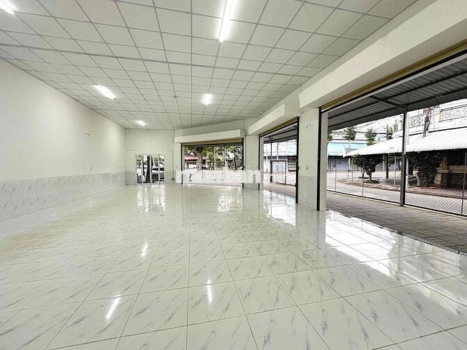 CHO THUÊ mặt bằng KDC Ngân Thuận cách Lê Hồng Phong 50m