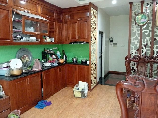 Chính chủ bán nhà mặt phố gần đèn đỏ Văn Phú, 35m2, MT 5m, 6,5 tầng