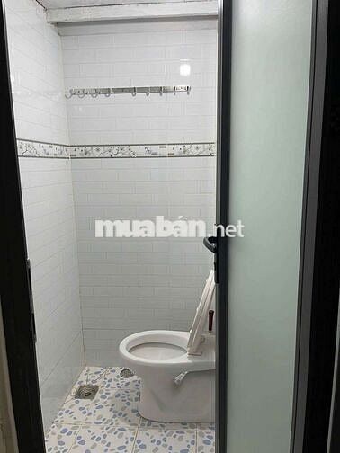 Cho thuê nhà đg.trần văn quang.p10.tân bình.