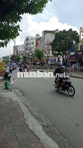 Ngay ST Lotte, Chợ, Nhà 2 Tầng 39M2