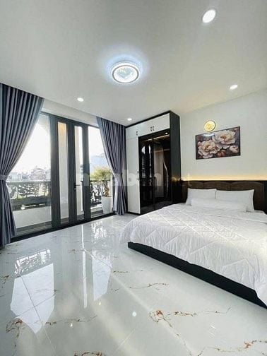 Cực hiếm! Chủ cần bán gấp nhà 50m2 Võ Văn Tần, Phường 5, Quận 3, SHR